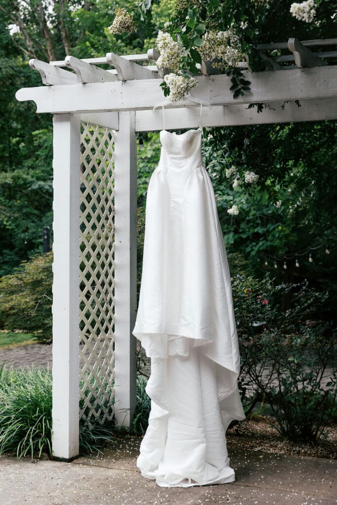 smithview pavilion wedding, knoxville wedding photographer